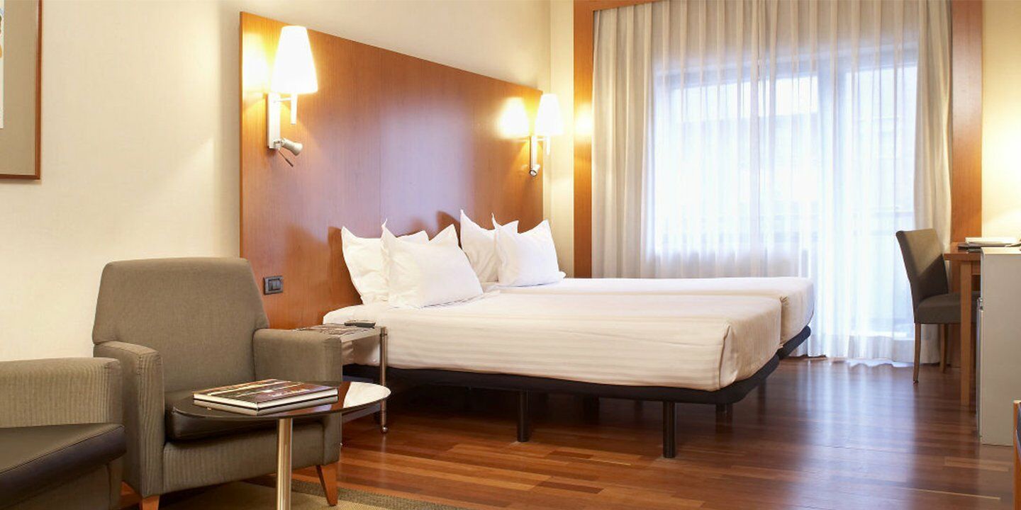 Ac Hotel Ponferrada By Marriott Extérieur photo